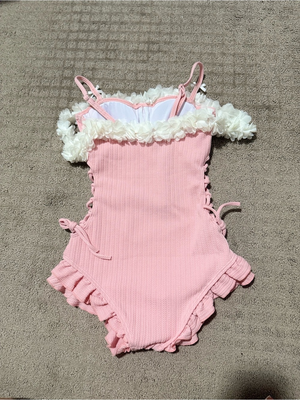 Miu Miu Pink Ribbed One-Piece with White Floral Trim - Picture 4 of 4